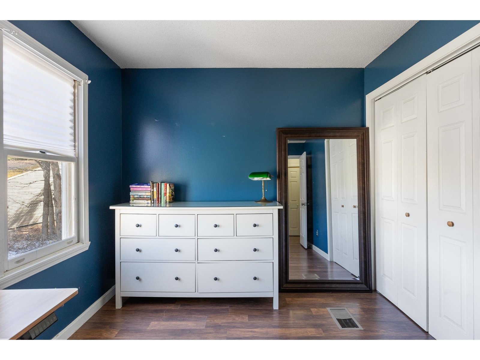 48 Chestnut Lane, Unit 5