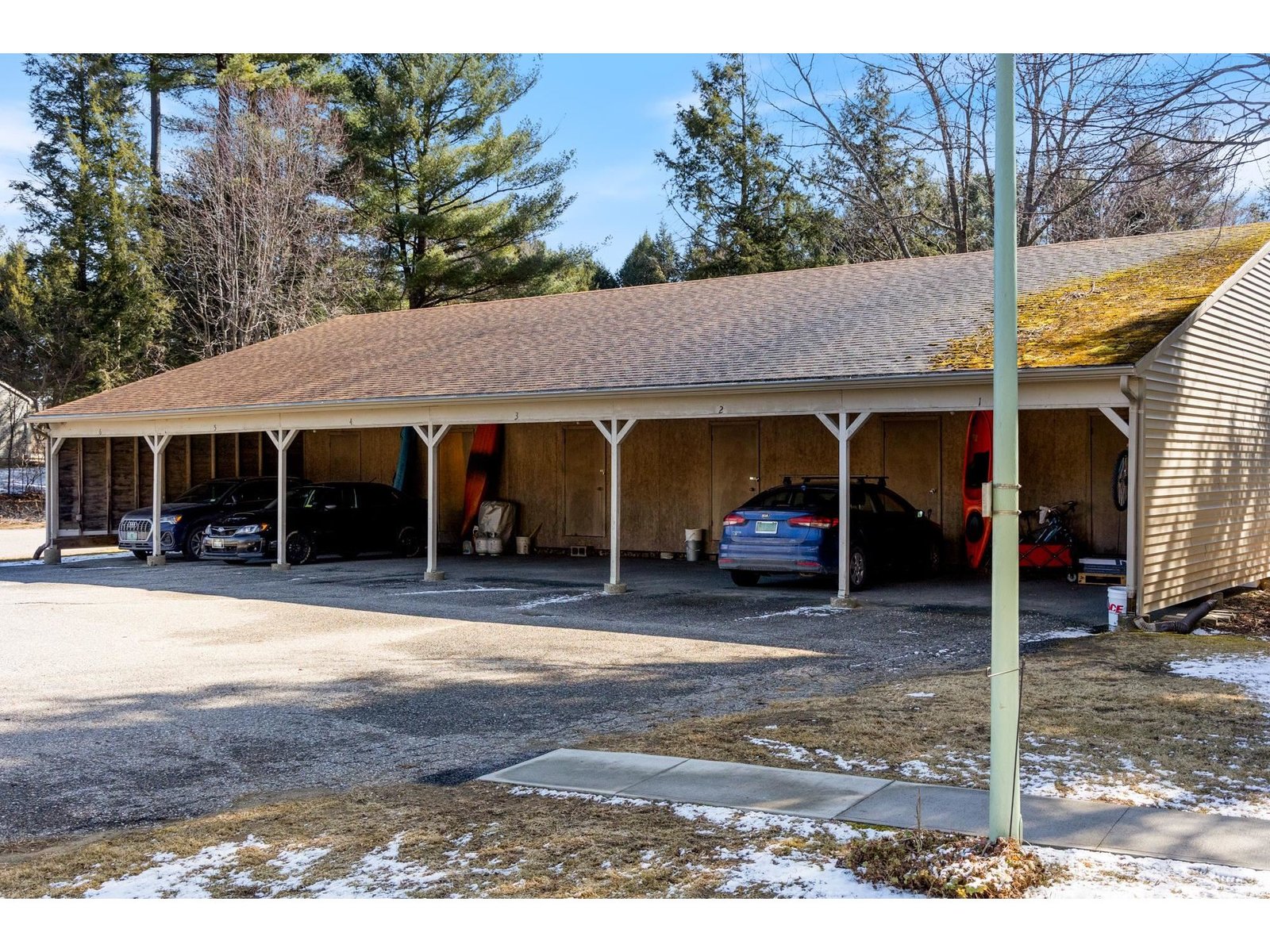 48 Chestnut Lane, Unit 5