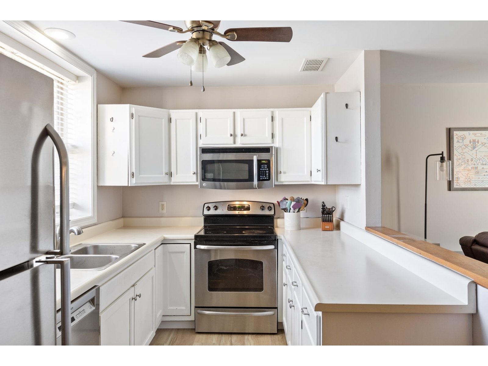48 Chestnut Lane, Unit 5