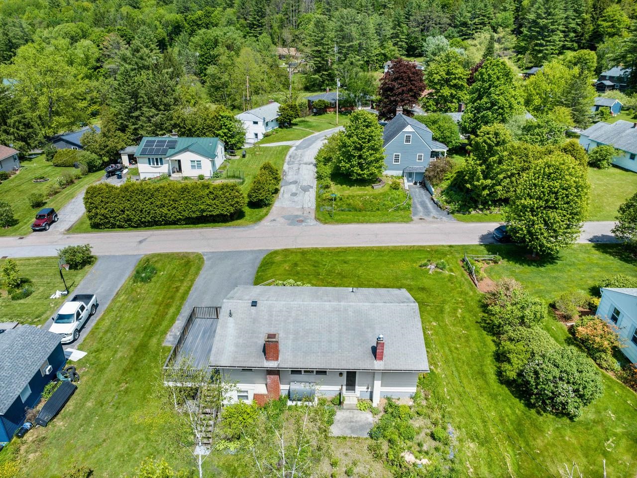 48 Colonial Drive