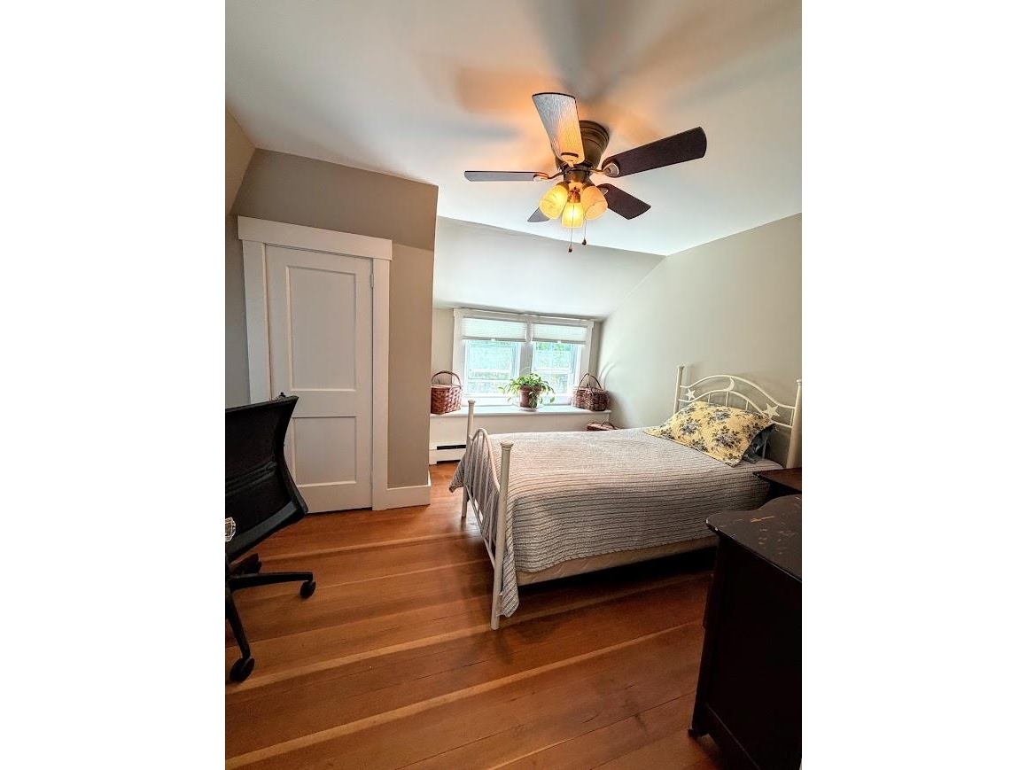 48 Currier Street