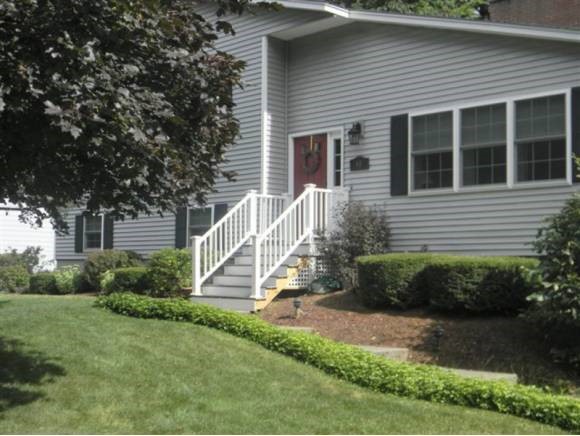 48 Greenbriar Drive