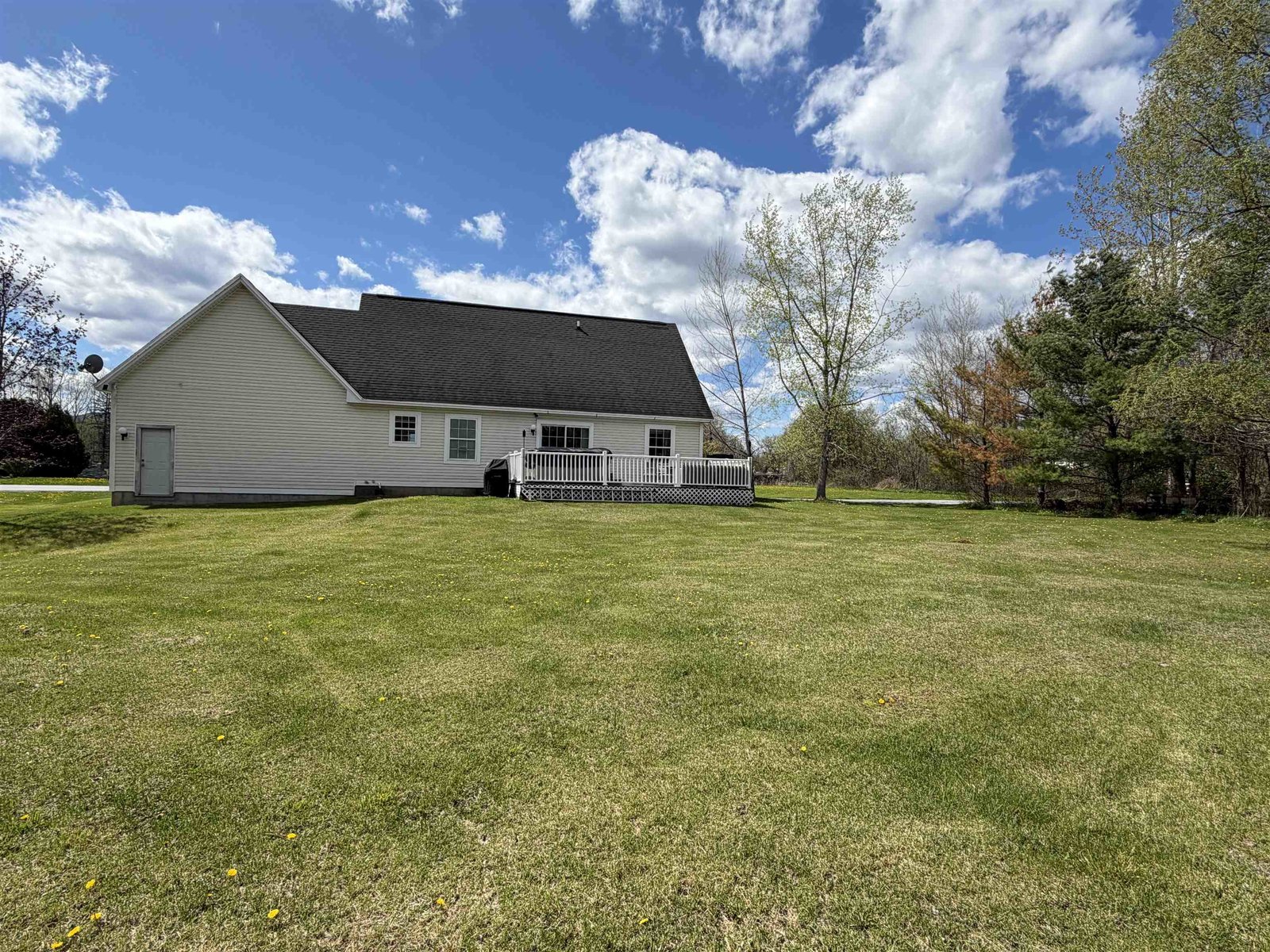 48 Griswold Drive