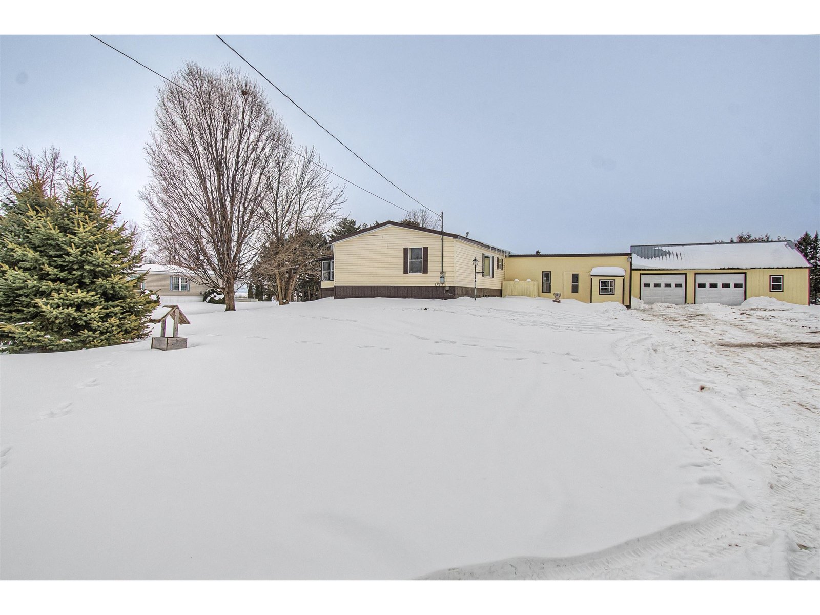 48 Maple Street, Swanton