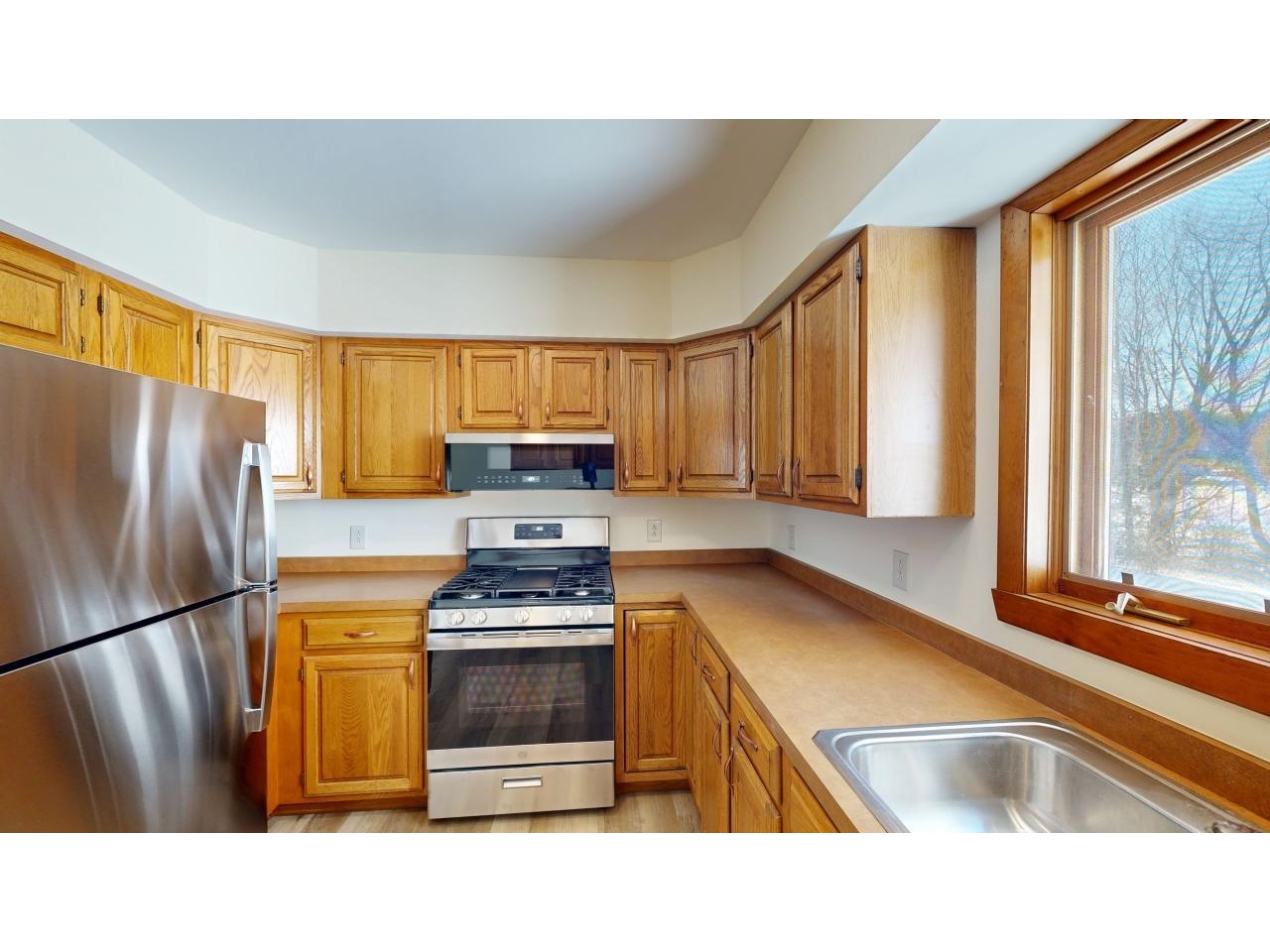 48 Maplewood Avenue