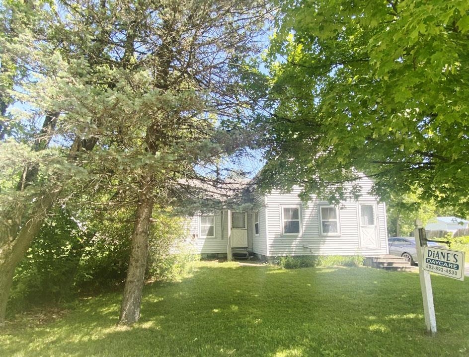 48 Railroad Street