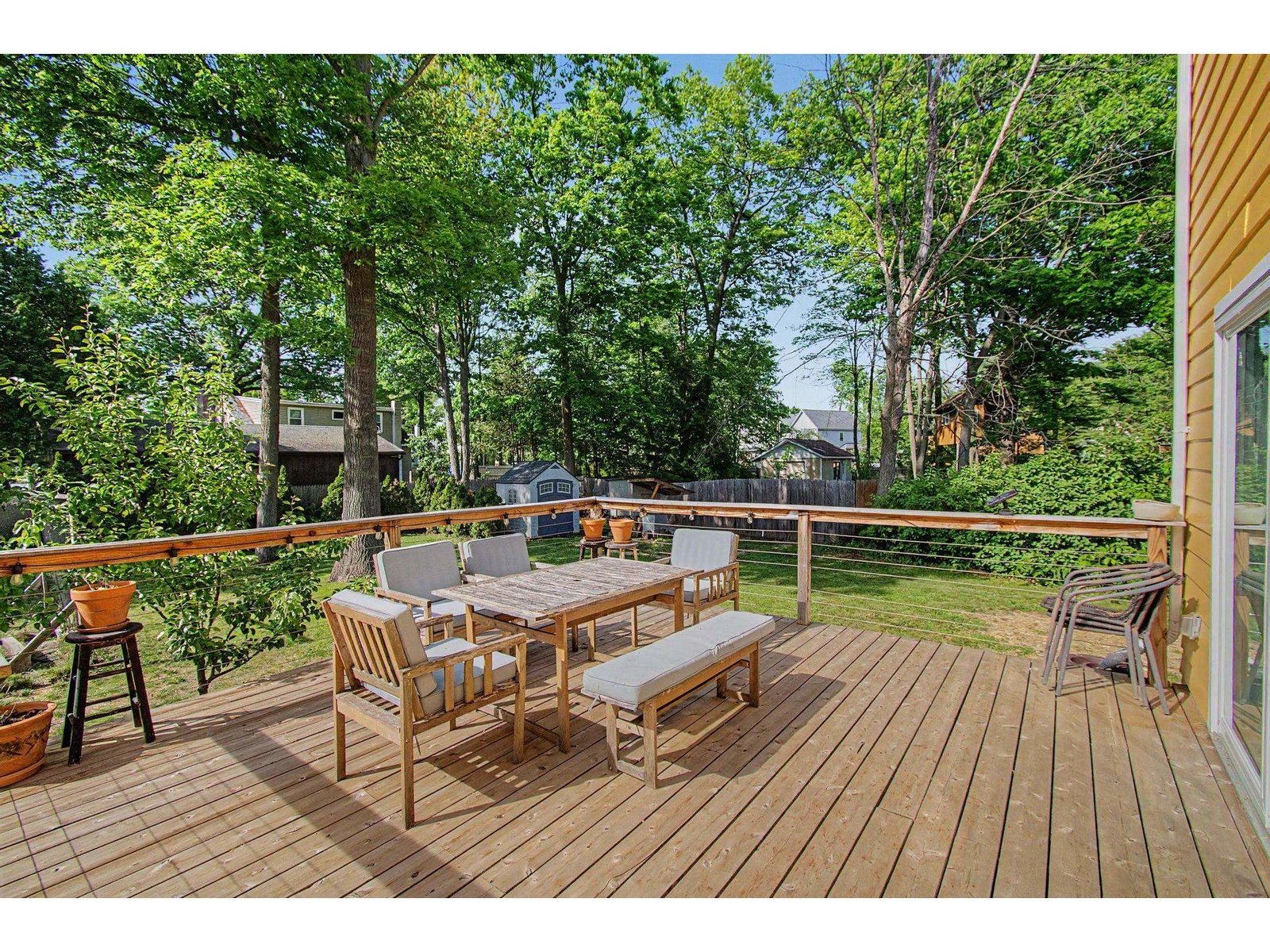 48 Roseade Parkway