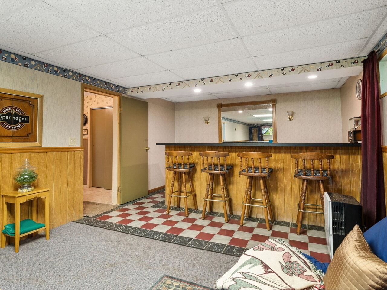 First Floor Rec Room w/Bar