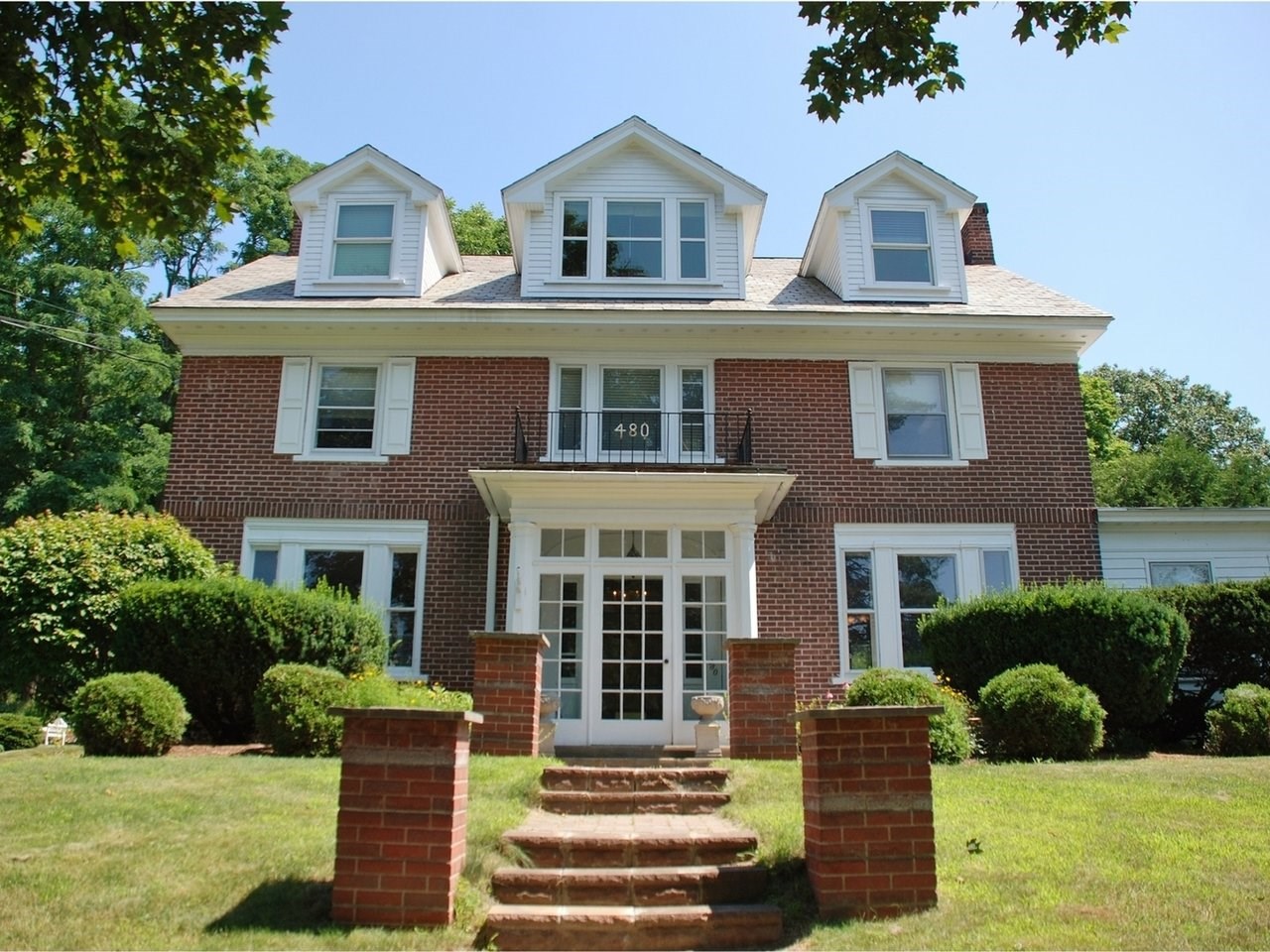 480 South Willard Street