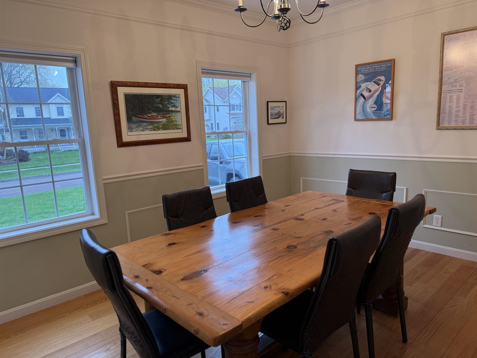 FORMAL DINING
