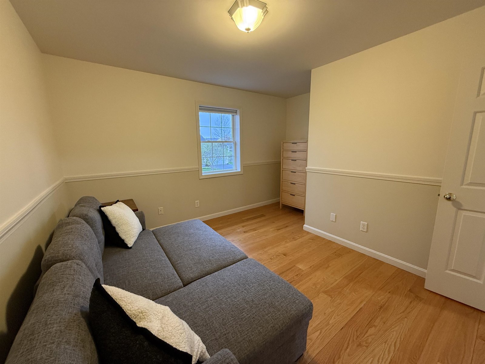 BEDROOM #4