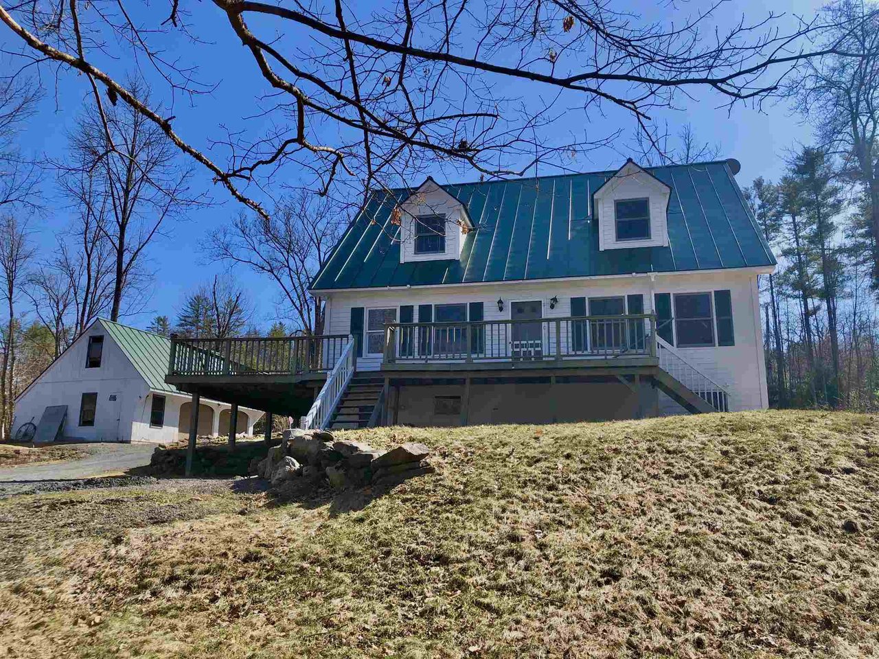 88 Hillside Drive Fairlee, Vermont Sold in 2020
