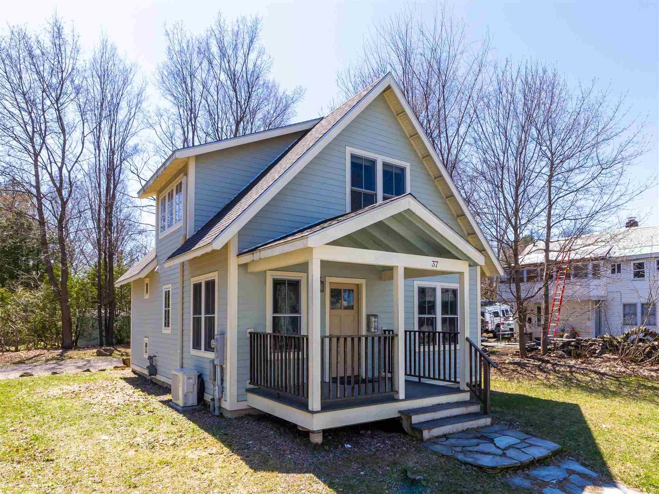 Sold property in Burlington Sold property in Burlington
