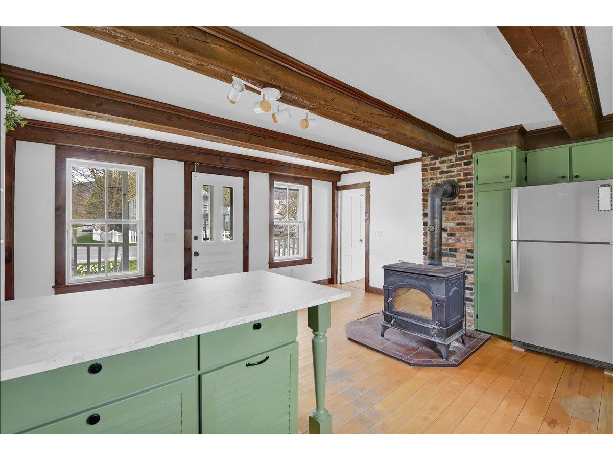 4804 Main Road