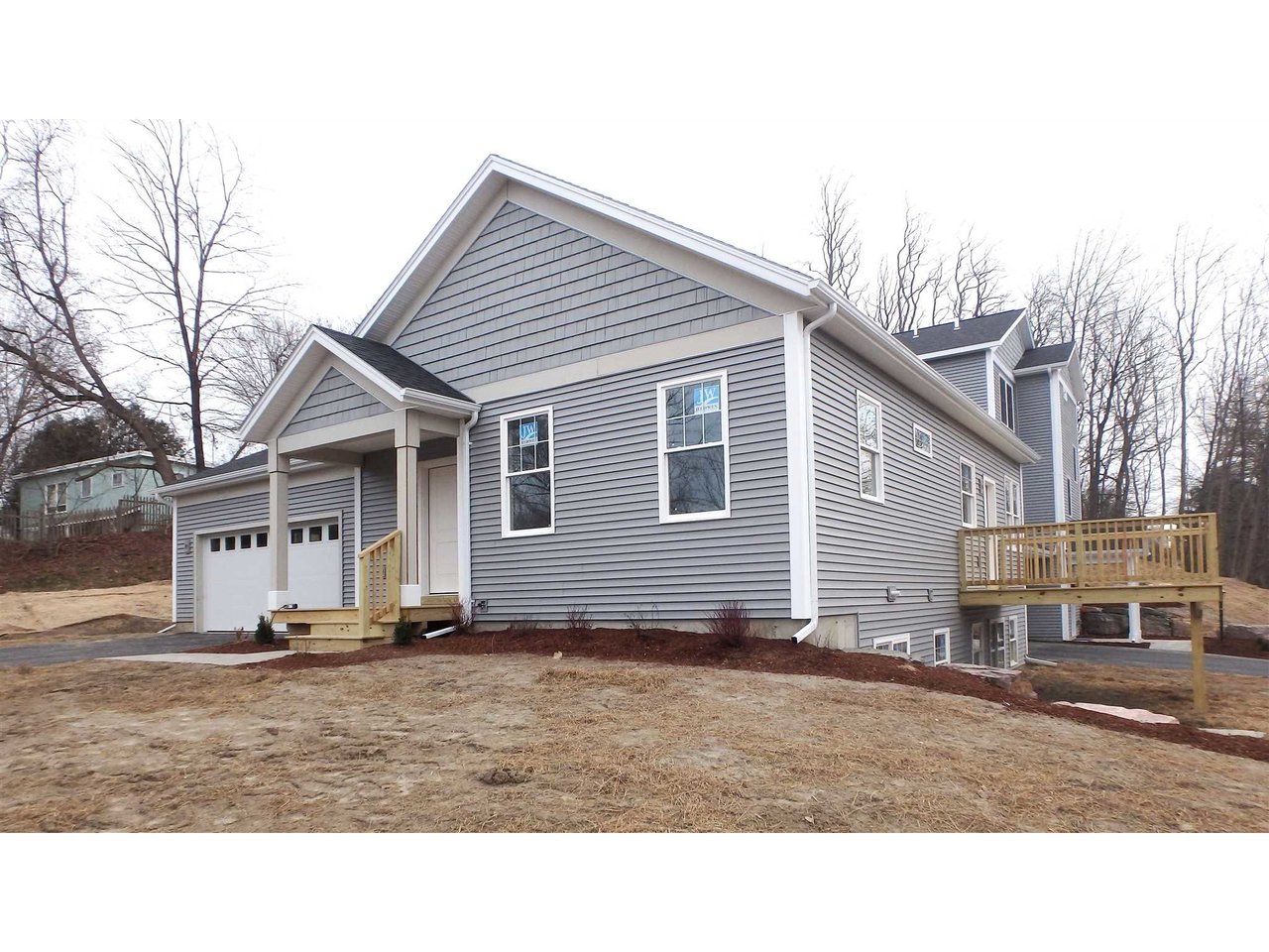 16 Irish Hill Road Shelburne, Vermont Sold in 2021