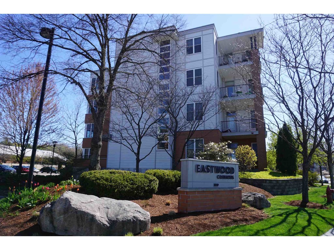 370 Farrell Street, Unit 305 South Burlington, Vermont Sold in 2020