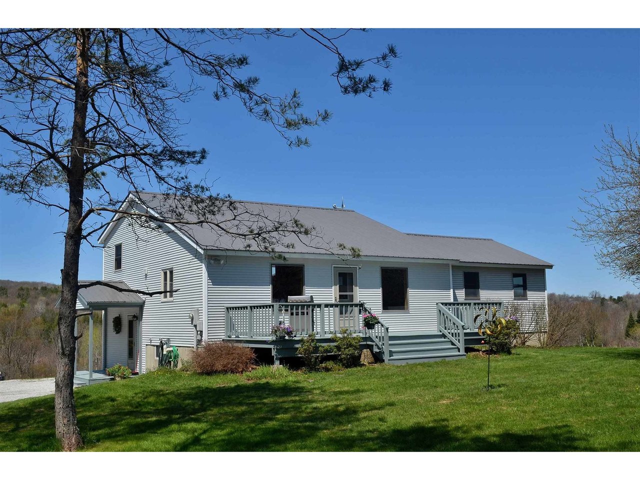 158 Huntley Road Westford, Vermont Sold in 2020