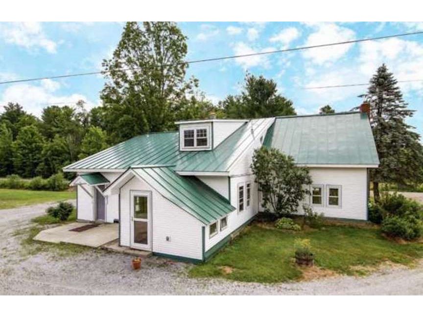 1342 Old Stage Road Westford, Vermont Sold in 2020