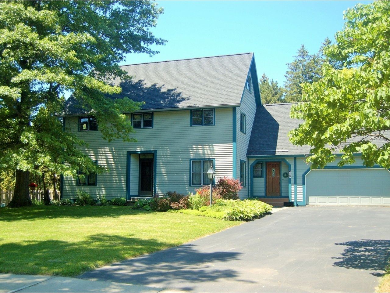 Sold property in Burlington Sold property in Burlington