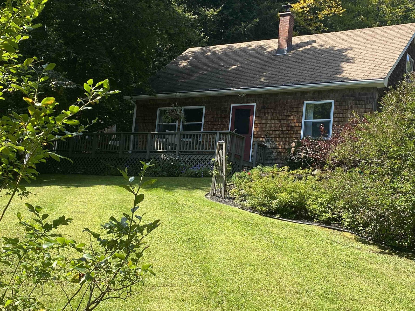 482 Long Branch Circle