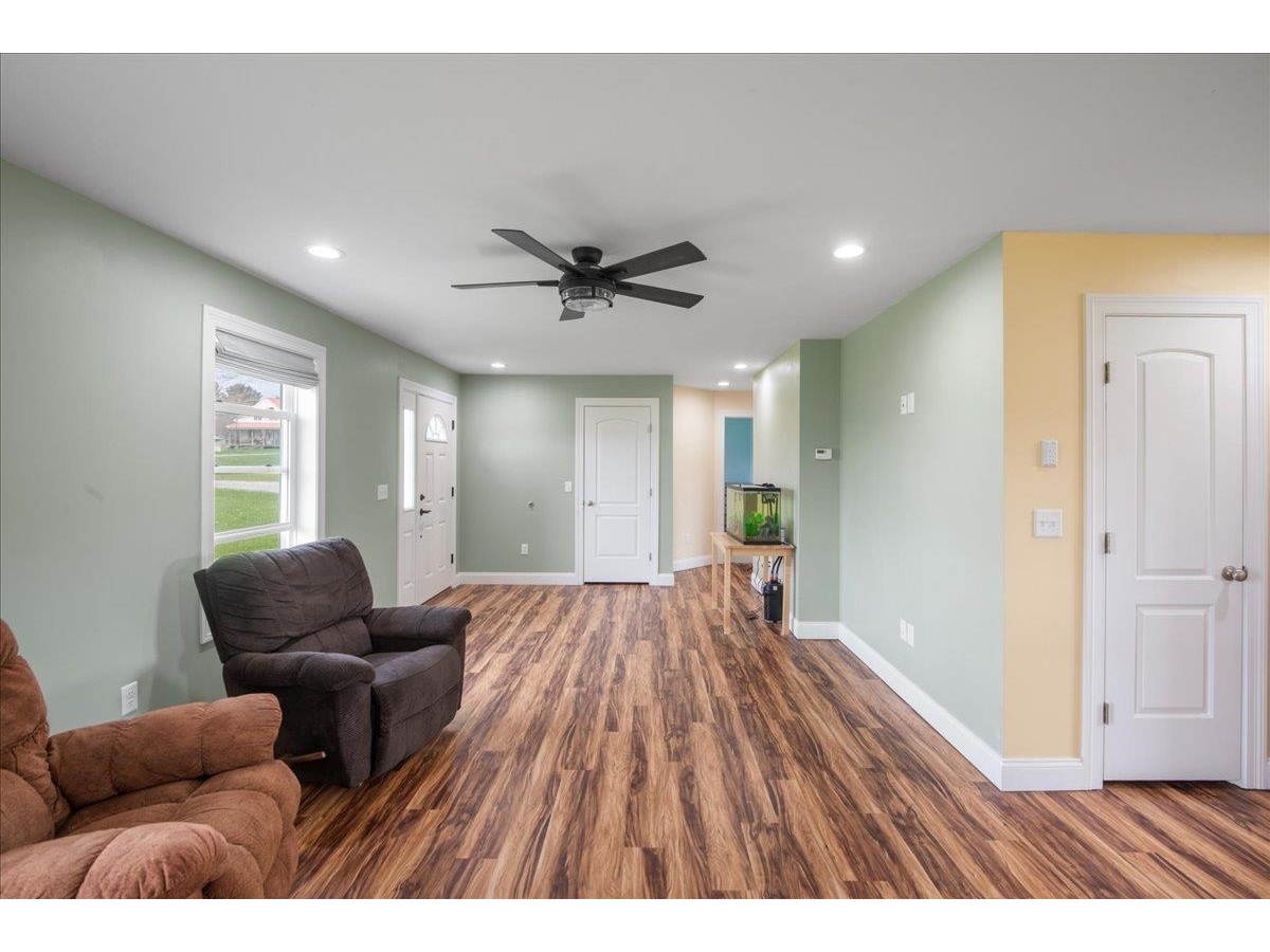 482 Pidgeon Hill Road