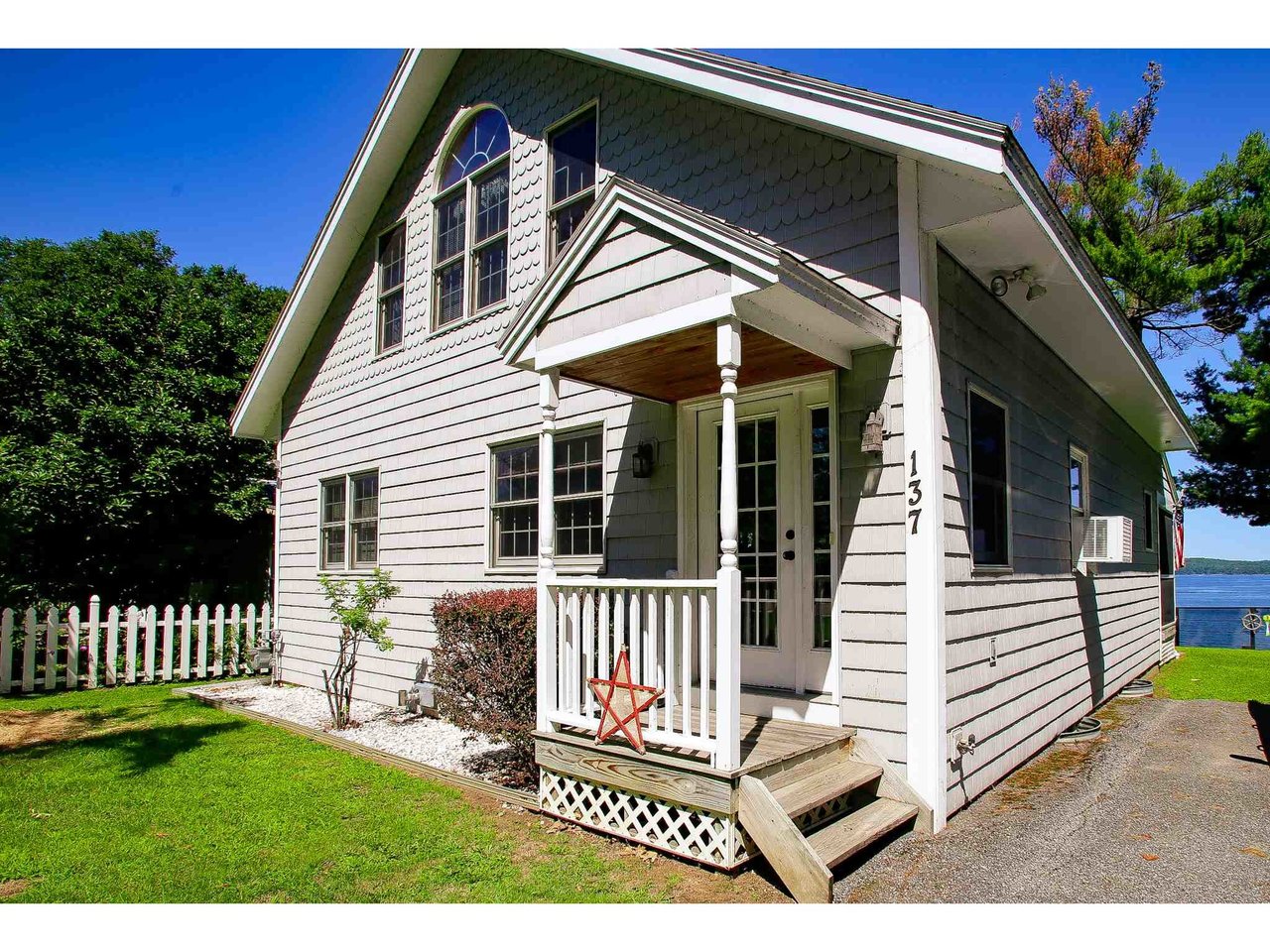 137 E Lakeshore Drive Colchester, Vermont Sold in 2020