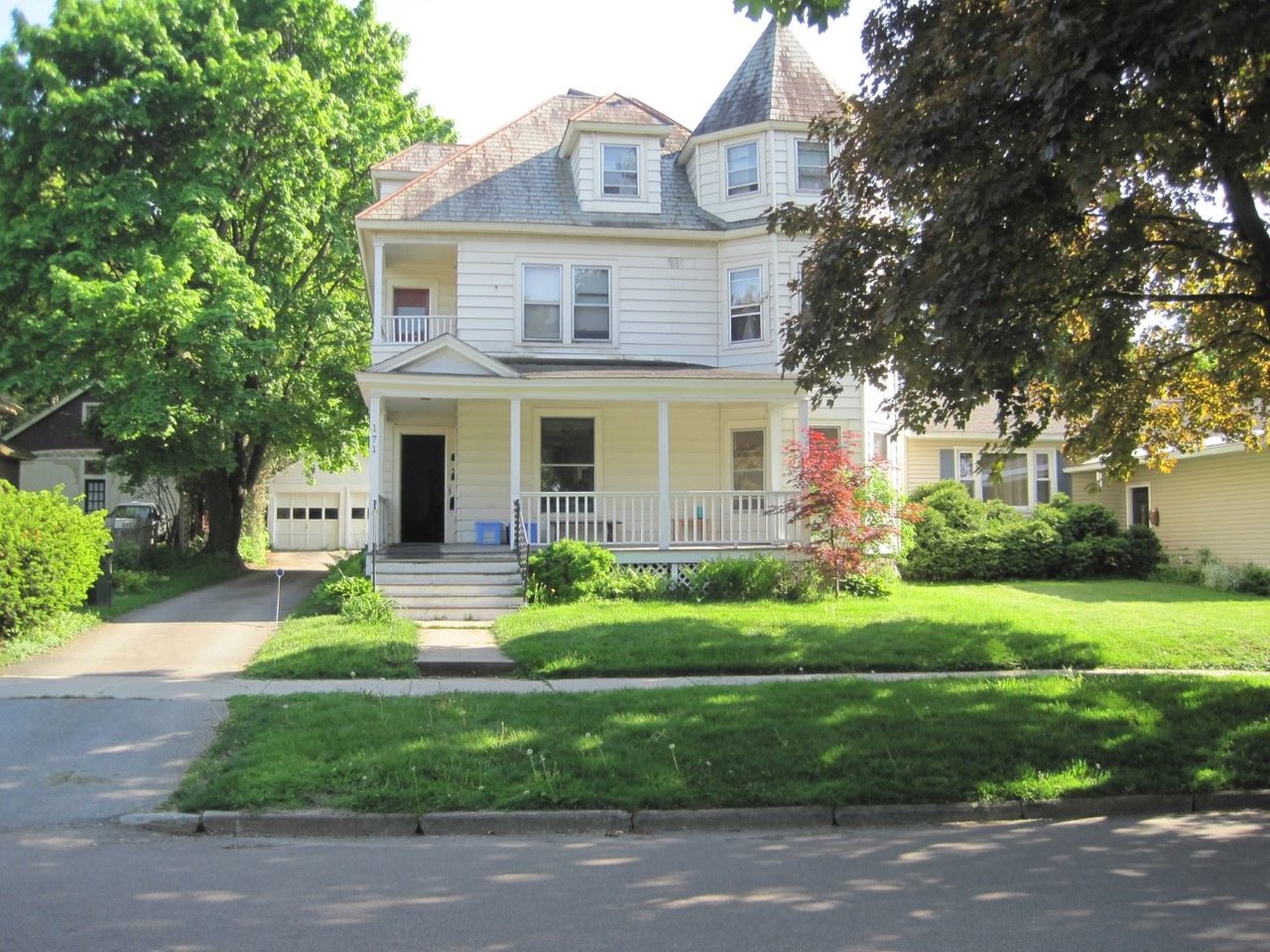 171 Lyman Avenue Burlington, Vermont Sold in 2020
