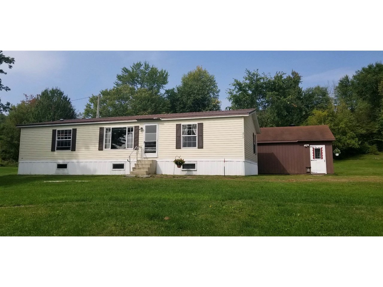 2712 East Berkshire Road Berkshire, Vermont Sold in 2021