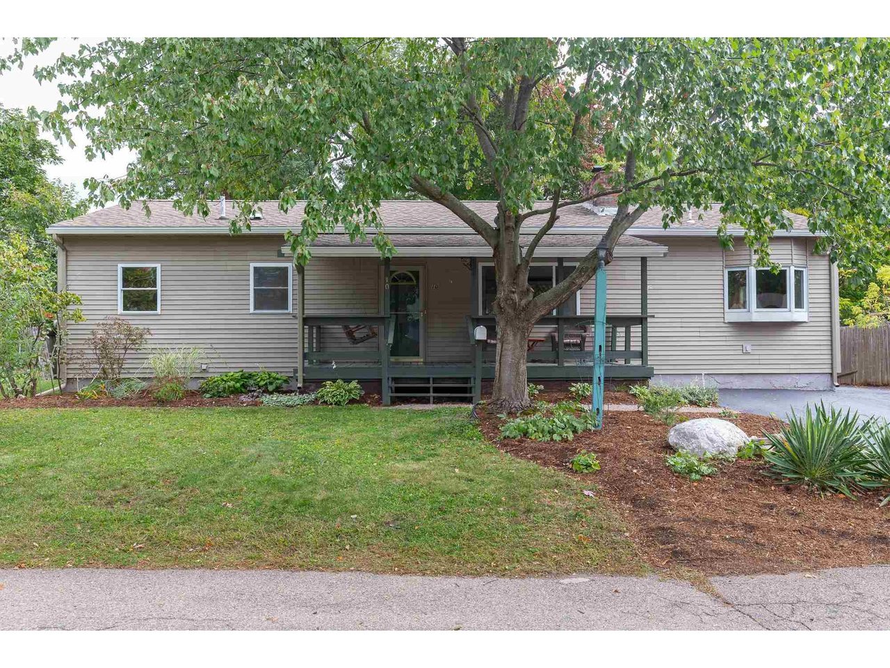 10 Woodcrest Drive South Burlington, Vermont Sold in 2020