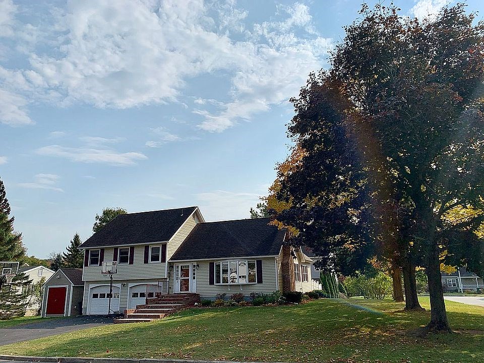 2 Woodland Place South Burlington, Vermont Sold in 2020