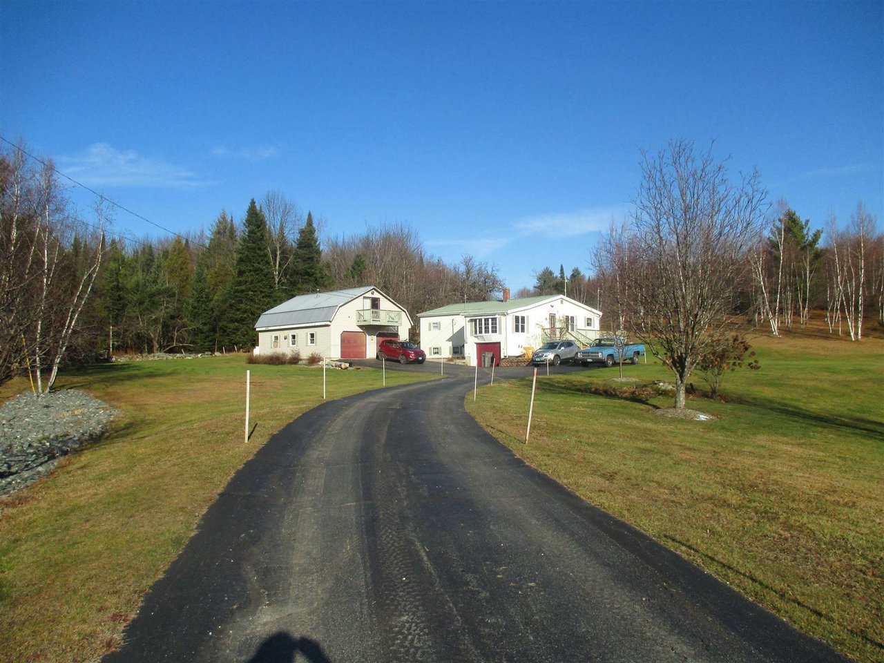 1672 Rte 105 Newport Town, Vermont Sold in 2021