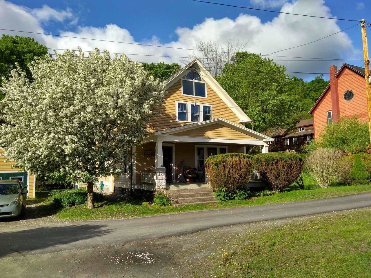 16 Lyons Street Dummerston, Vermont Sold in 2021