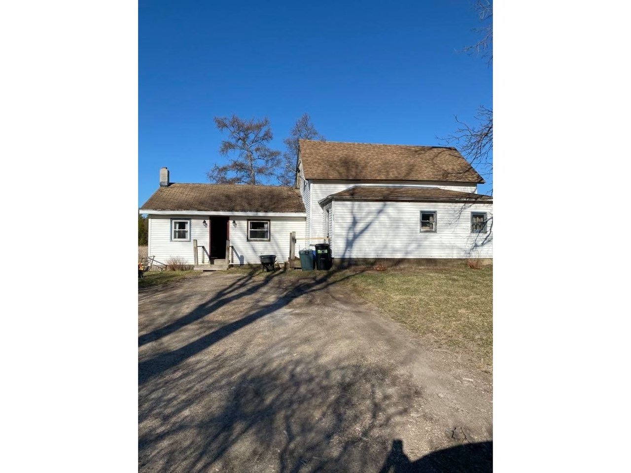 613 North Main Street Whiting, Vermont Sold in 2021