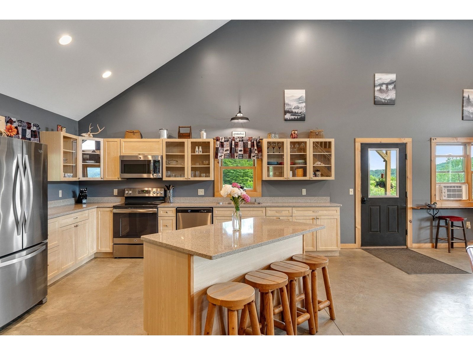 485 Smith Road