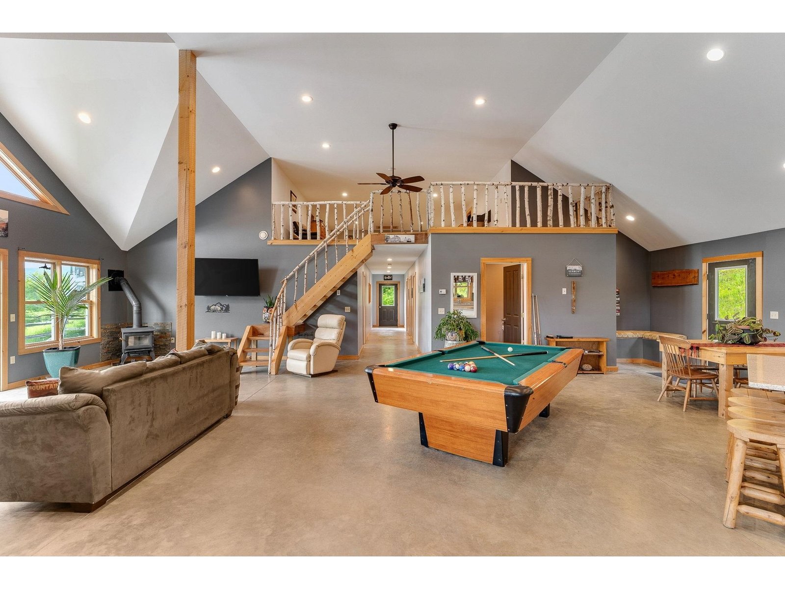 485 Smith Road