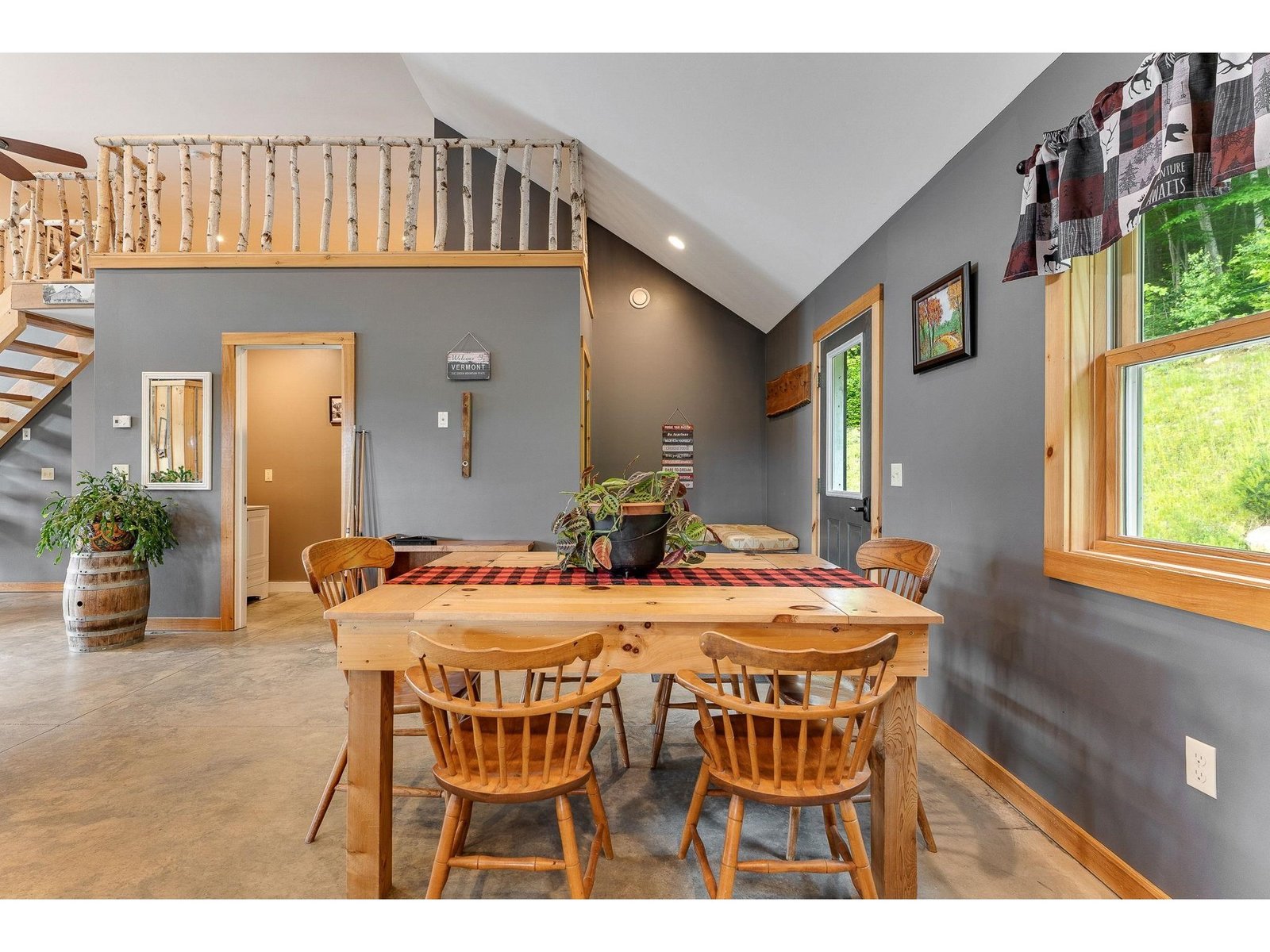 485 Smith Road