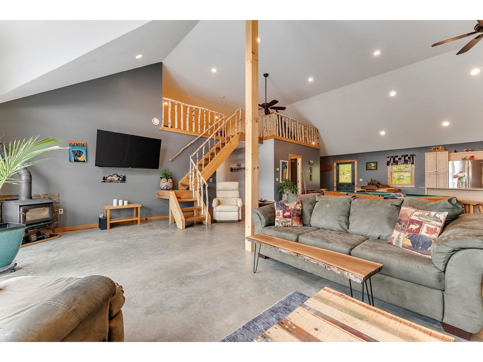 485 Smith Road