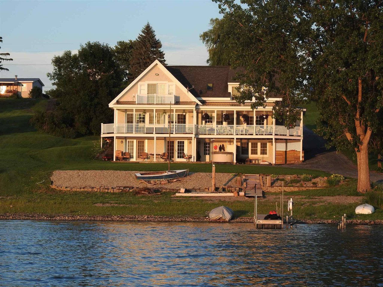 1820 Lake Street Bridport, Vermont Sold in 2021