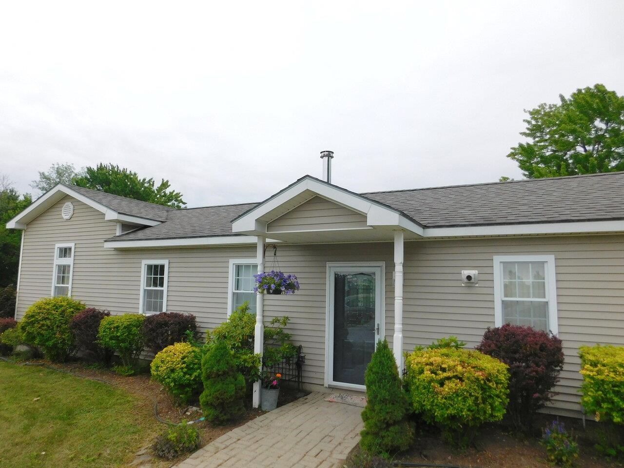 14 Campbell Bay Road Swanton, Vermont Sold in 2021