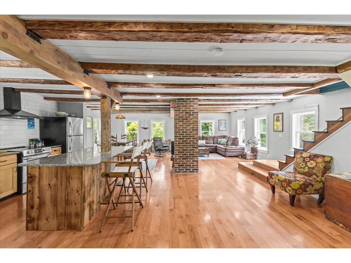 488 Beach Road