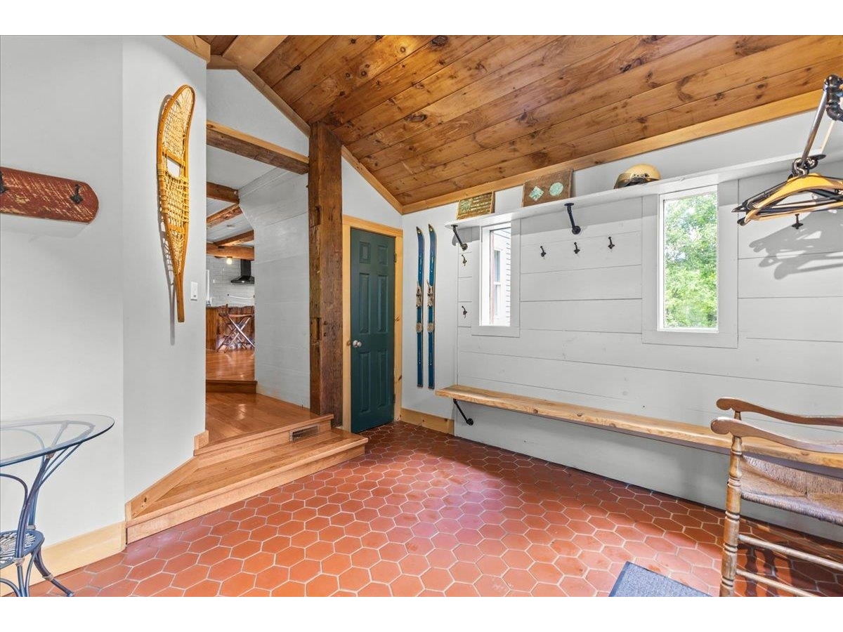 488 Beach Road