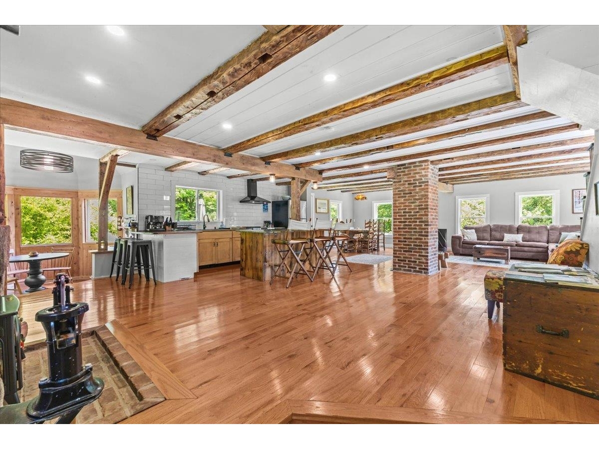 488 Beach Road