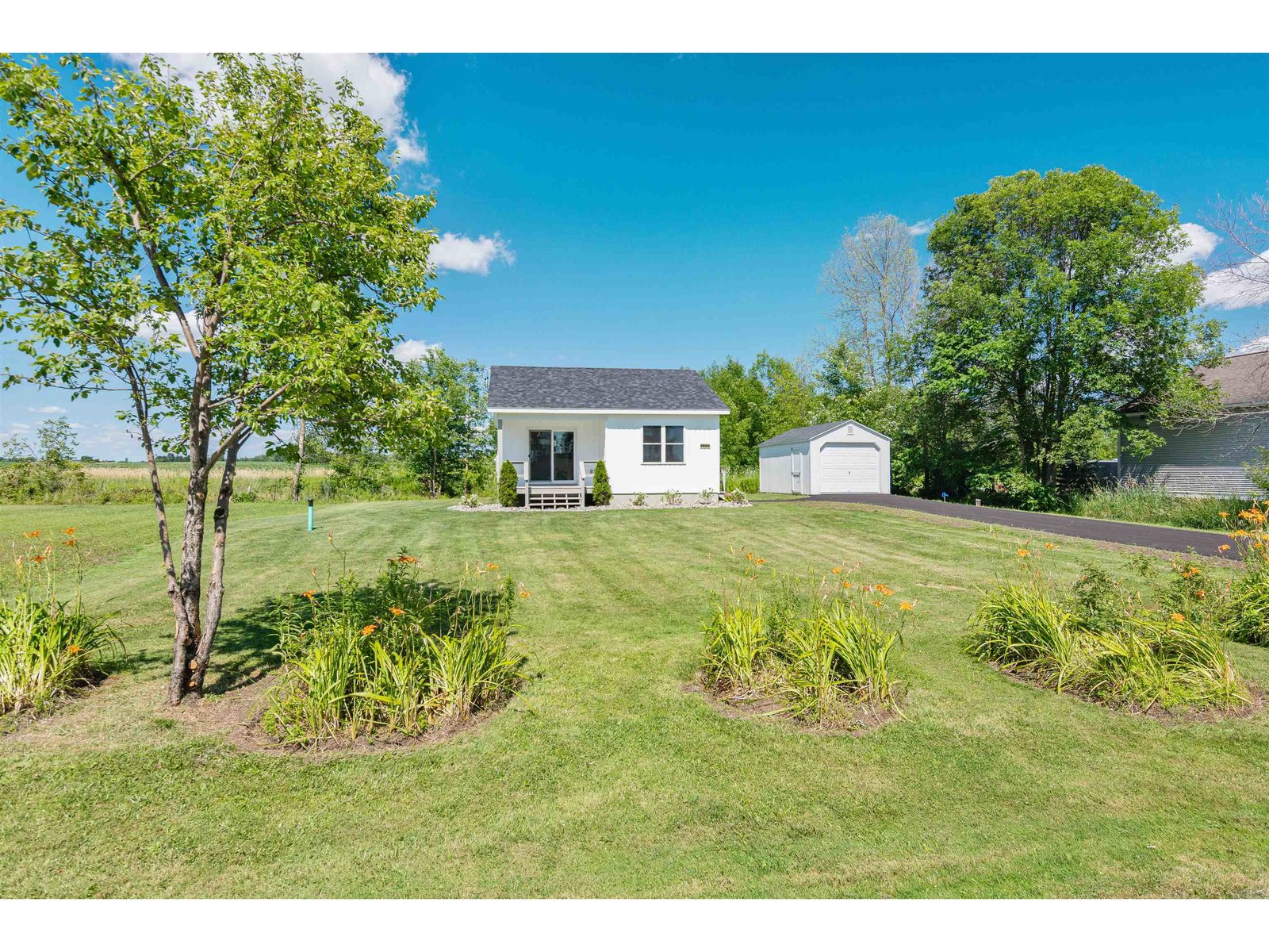 489 Lakewood Drive, Unit 38