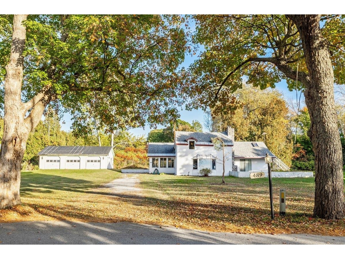 489 West Shore Road