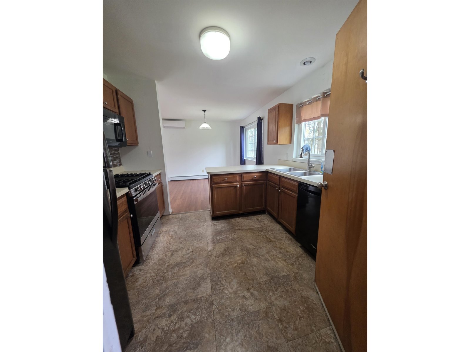 48C Starbird Road