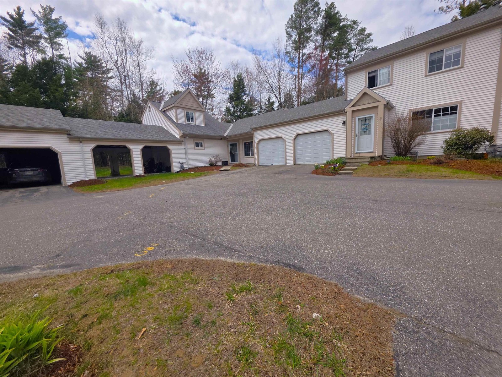 48C Starbird Road