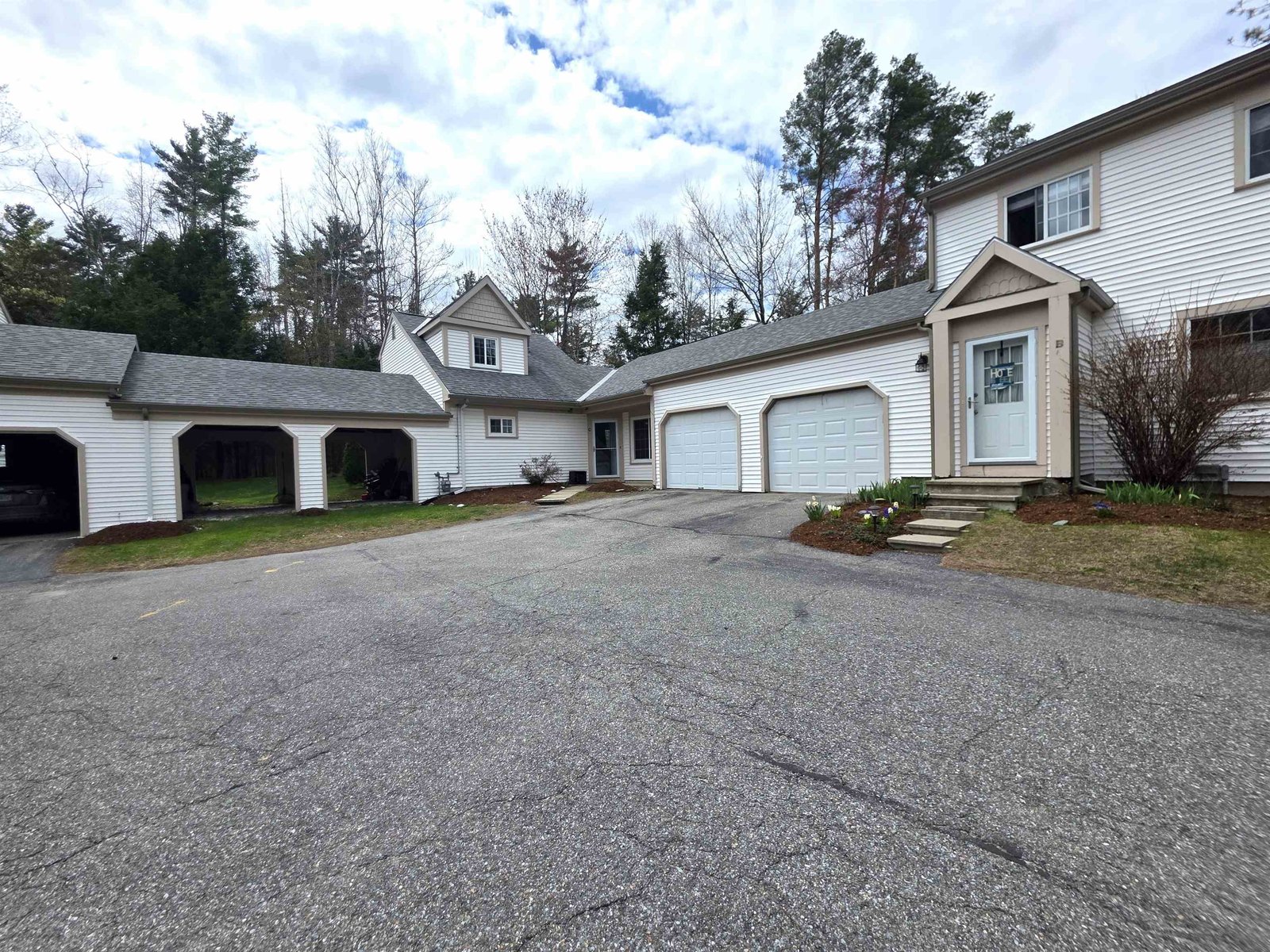 48C Starbird Road