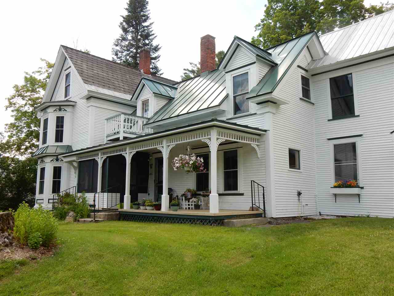 49 Davis Court