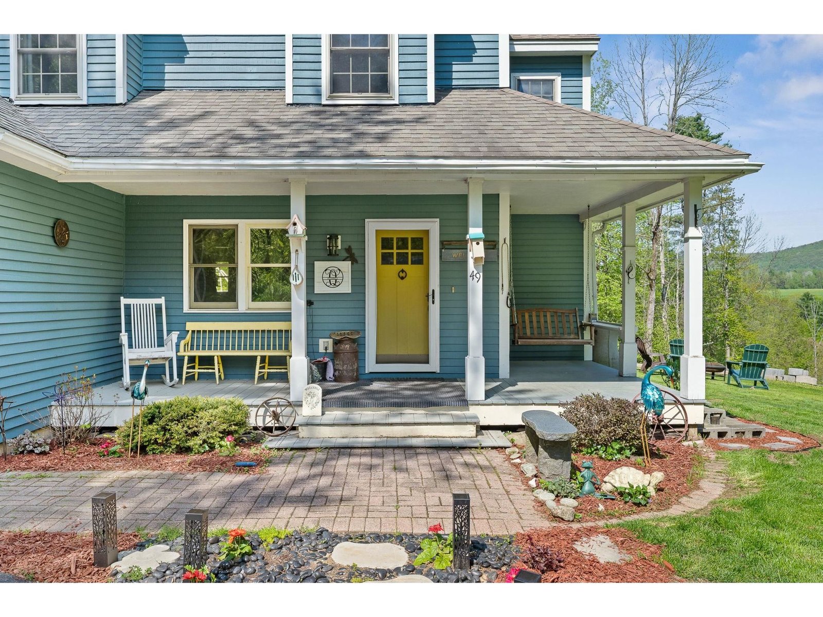 49 Edgewater Terrace