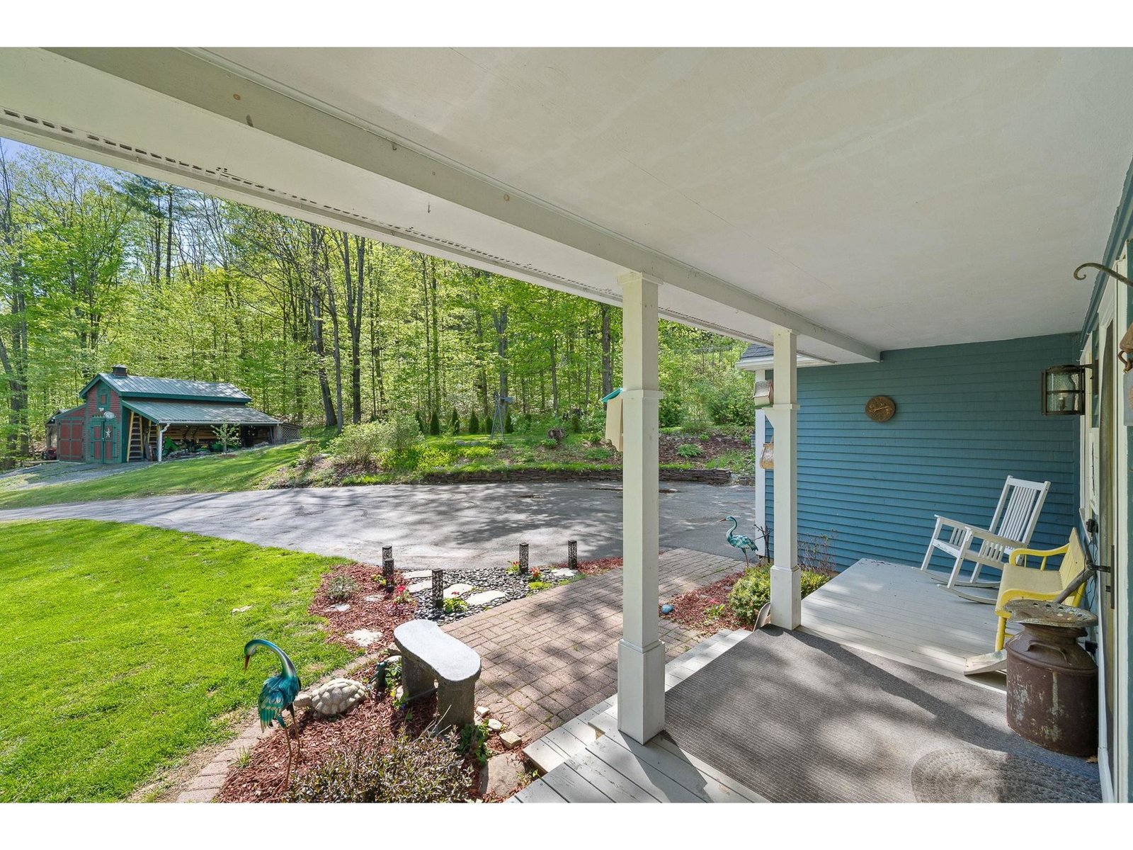 49 Edgewater Terrace